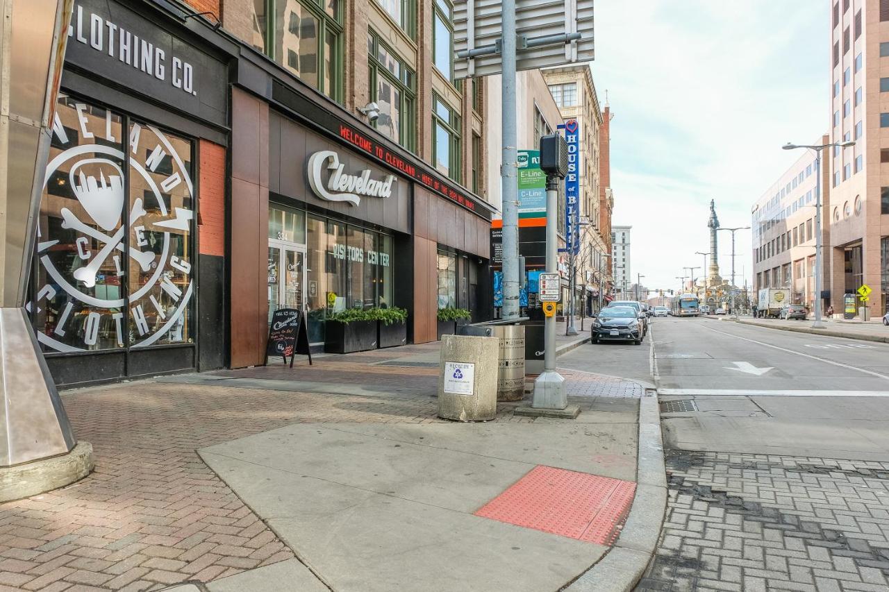 Frontdesk Osborn Apts Downtown Cleveland Lägenhet Exteriör bild